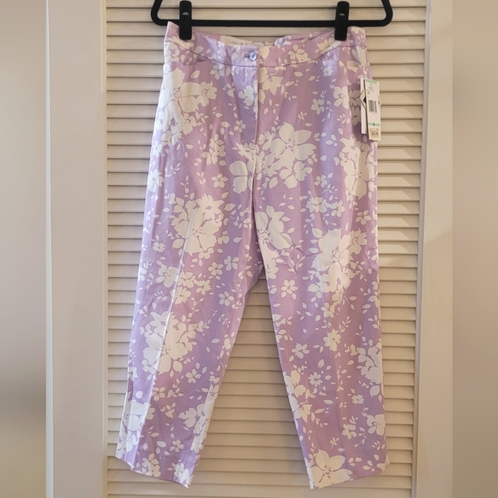 Jones New York - (NWT) Floral Purple & White Cropped Pants With Pockets